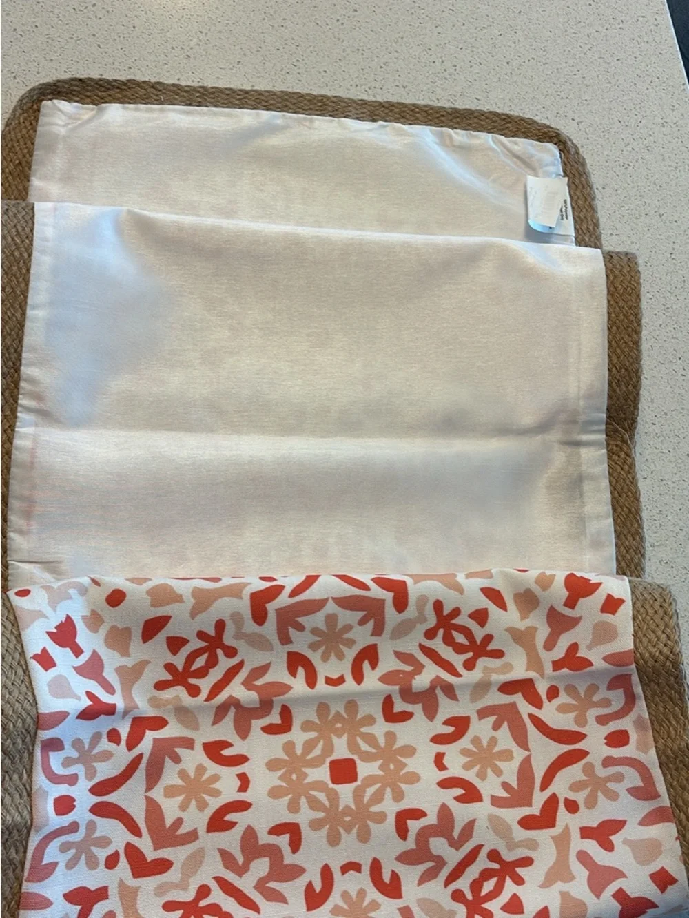 Tablecloth Runner, Coral & White